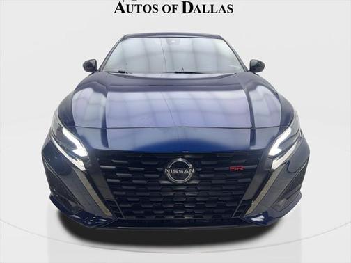 2023 Nissan Altima SR FWD