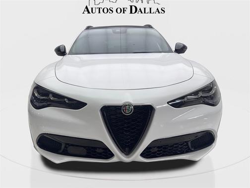2024 Alfa Romeo Stelvio Sprint AWD