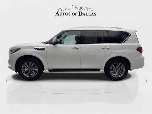 2023 INFINITI QX80 Luxe