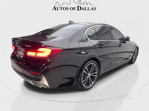 2022 BMW 530 i