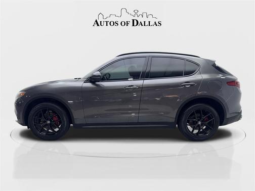 2021 Alfa Romeo Stelvio Base