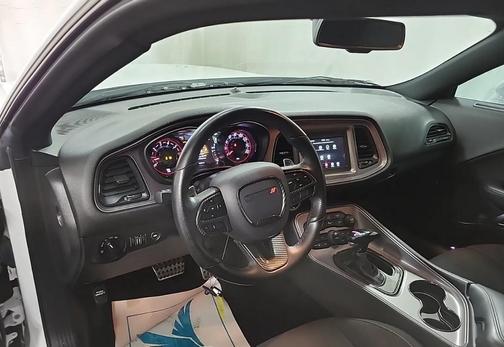 White Knuckle Clearcoat 2023 Dodge Challenger R/T