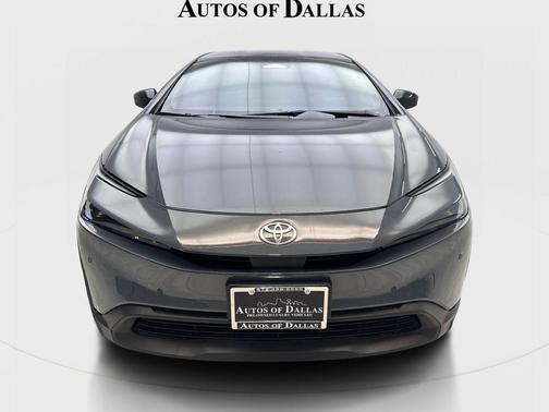 Gray 2025 Toyota Prius LE