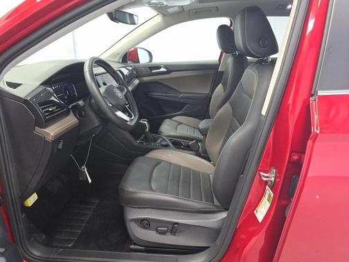 2022 Volkswagen Taos 1.5T SEL