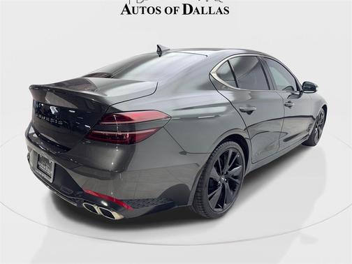 2023 Genesis G70 2.0T RWD