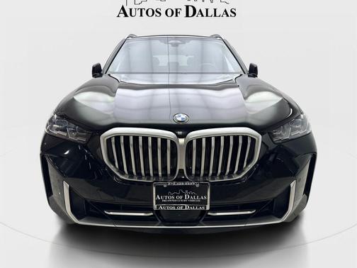 Black Sapphire Metallic 2025 BMW X5 sDrive40i