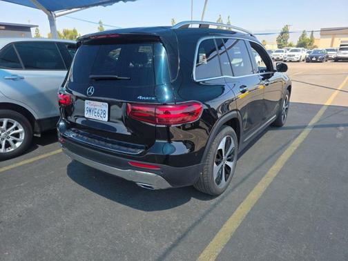 Black 2025 Mercedes-Benz GLB 250 4MATIC