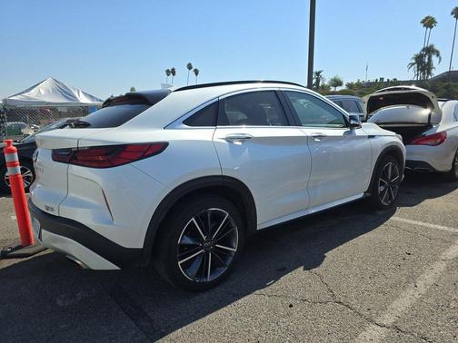 2024 INFINITI QX55 LUXE