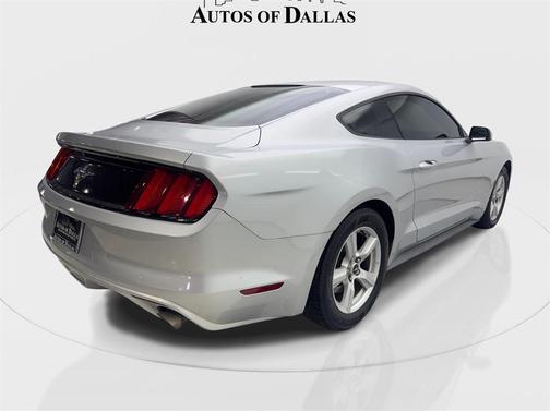 2017 Ford Mustang V6