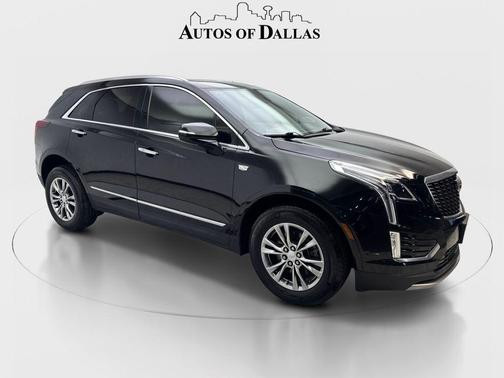 Stellar Black Metallic 2021 Cadillac XT5 Premium Luxury