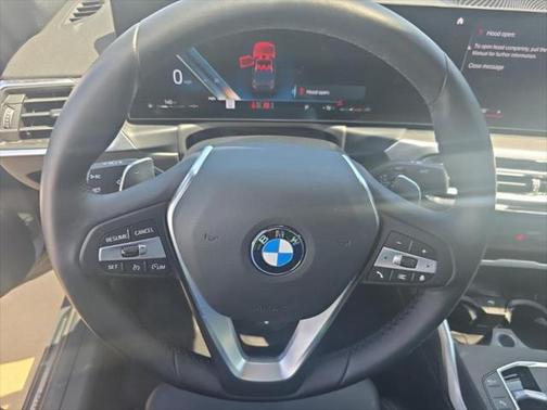 2024 BMW 330 i xDrive