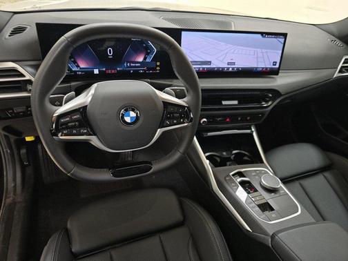 2025 BMW 330 330i