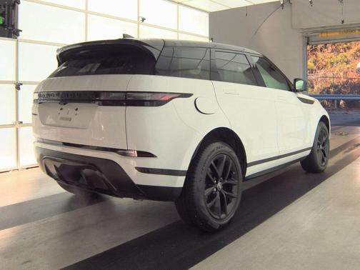 2024 Land Rover Range Rover Evoque Core S