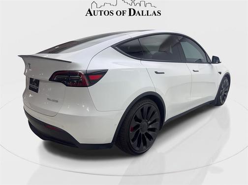2022 Tesla Model Y Performance Dual Motor All-Wheel Drive