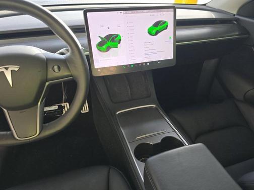 2022 Tesla Model Y Performance Dual Motor All-Wheel Drive