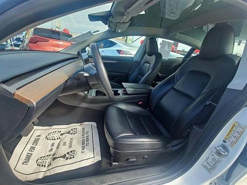 2023 Tesla Model 3 Standard Range