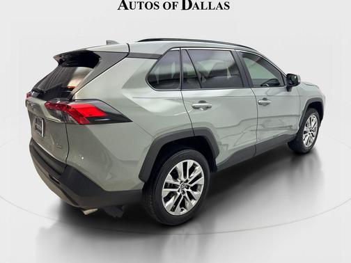 Lunar Rock 2023 Toyota RAV4 XLE Premium