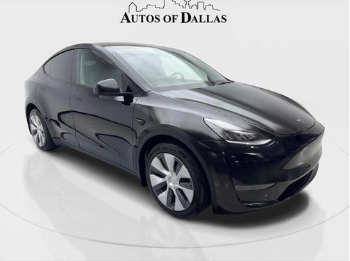 2022 Tesla Model Y Long Range Dual Motor All-Wheel Drive