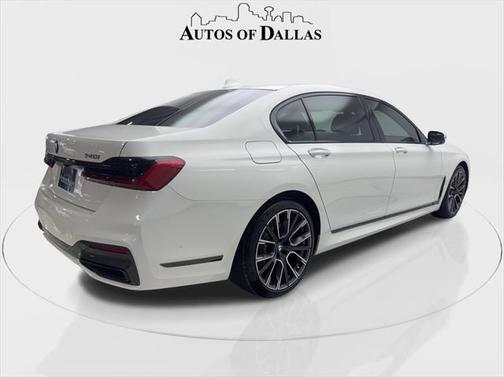 2022 BMW 750 Li