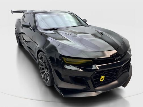 Black 2018 Chevrolet Camaro ZL1