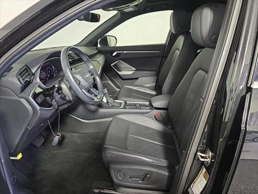 2021 Audi Q3 45 S line Premium
