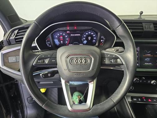 2021 Audi Q3 45 S line Premium
