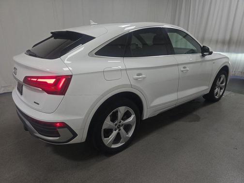 2021 Audi Q5 45 Premium