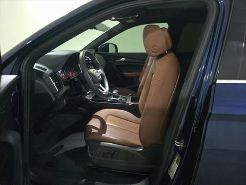 2022 Audi Q5 45 S line Premium