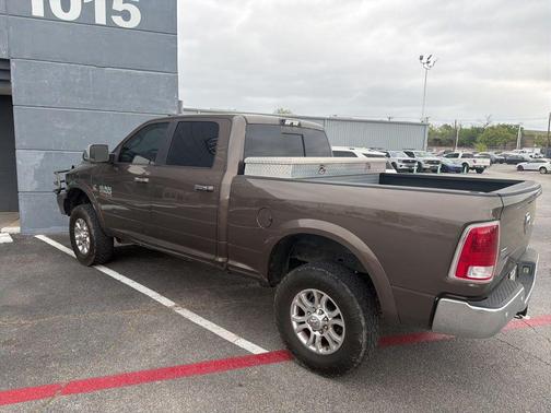 RV Match Walnut Brown Metallic Clearcoat 2018 RAM 2500 Laramie Crew Cab 4x4 6'4' Box