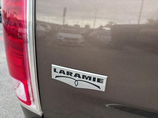 RV Match Walnut Brown Metallic Clearcoat 2018 RAM 2500 Laramie Crew Cab 4x4 6'4' Box