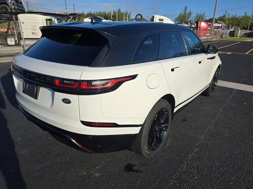 2022 Land Rover Range Rover Velar P250 S R-Dynamic