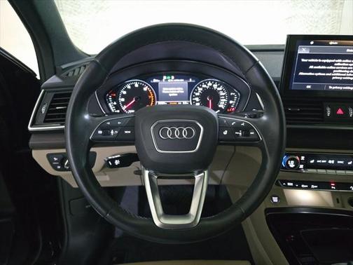 2022 Audi Q5 45 S line Premium