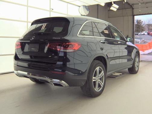 2022 Mercedes-Benz GLC 300 4MATIC