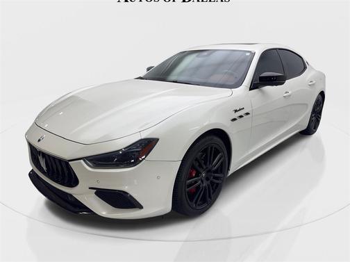 2022 Maserati Ghibli Modena