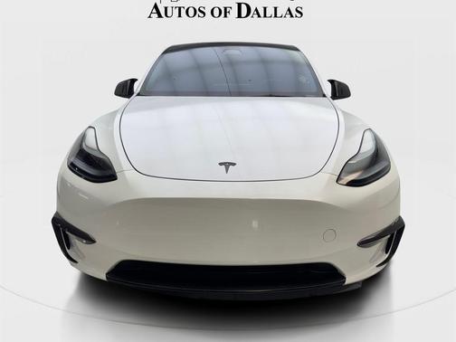 Pearl White Multi-Coat 2023 Tesla Model Y Performance Dual Motor All-Wheel Drive