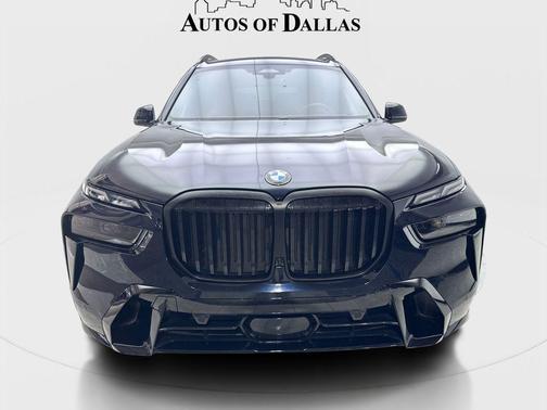 Carbon Black Metallic 2024 BMW X7 xDrive40i