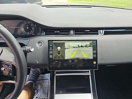 2024 Land Rover Range Rover Evoque Core S