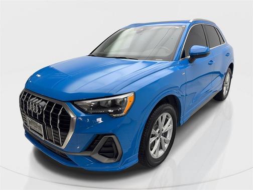 2021 Audi Q3 45 S line Premium