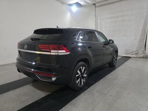 2023 Volkswagen Atlas Cross Sport 2.0T SE