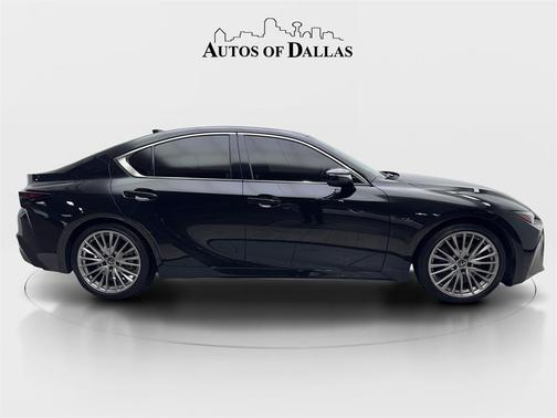 2022 Lexus IS 300 Base