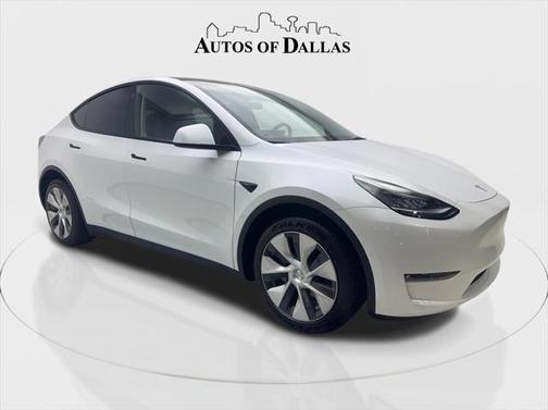 2022 Tesla Model Y Long Range Dual Motor All-Wheel Drive