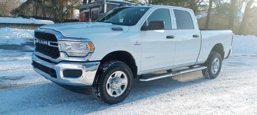 2021 RAM 2500 Tradesman Crew Cab 4x4 6'4' Box