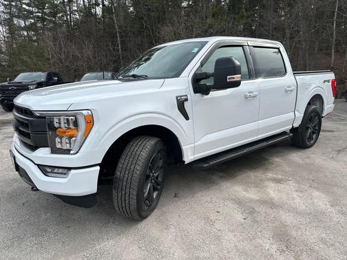 Oxford White 2023 Ford F-150 Lariat