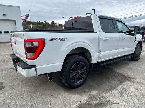 Oxford White 2023 Ford F-150 Lariat