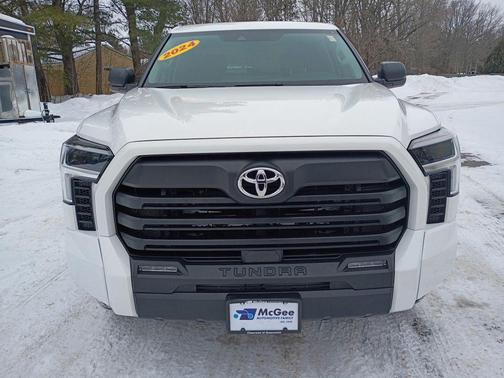 2024 Toyota Tundra SR5