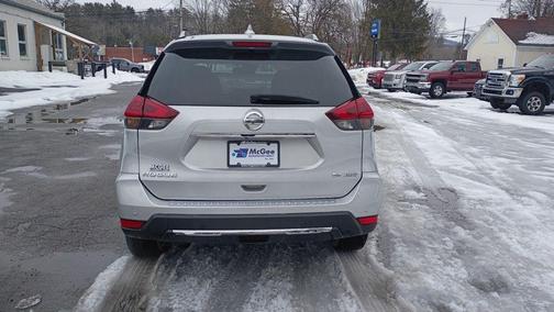 2020 Nissan Rogue SL