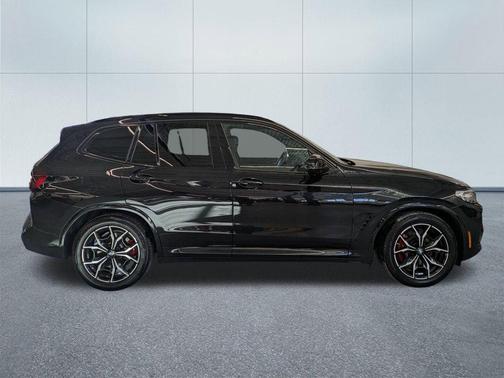 Black Sapphire Metallic 2023 BMW X3 M40i