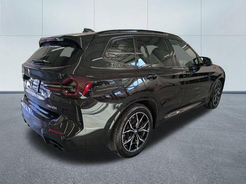 Black Sapphire Metallic 2023 BMW X3 M40i