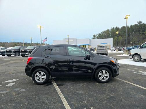 2022 Chevrolet Trax LS