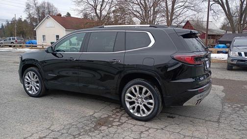 2024 GMC Acadia Denali